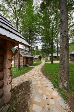 Vas starih poklicev Luče